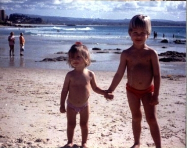 Sophie Carter & Kruse Carter | Rainbow Bay Beach